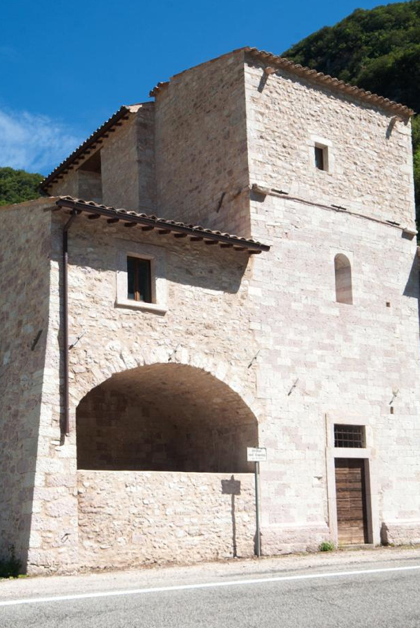 Santa Maria de Ugonis Abbey